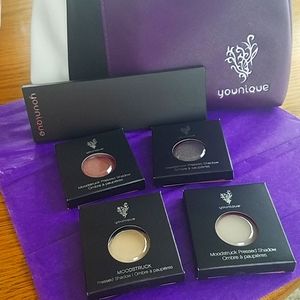 Younique Moodstruck Pressed Shadow Quad Pallette